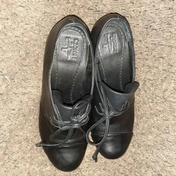 J.SHOES-DIFFUSE-Black Leather Booties/Shooties/Laces-Cap Toe-Sz 6-Excellent - Picture 6 of 7